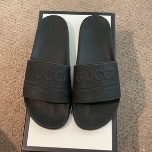 Gucci slides